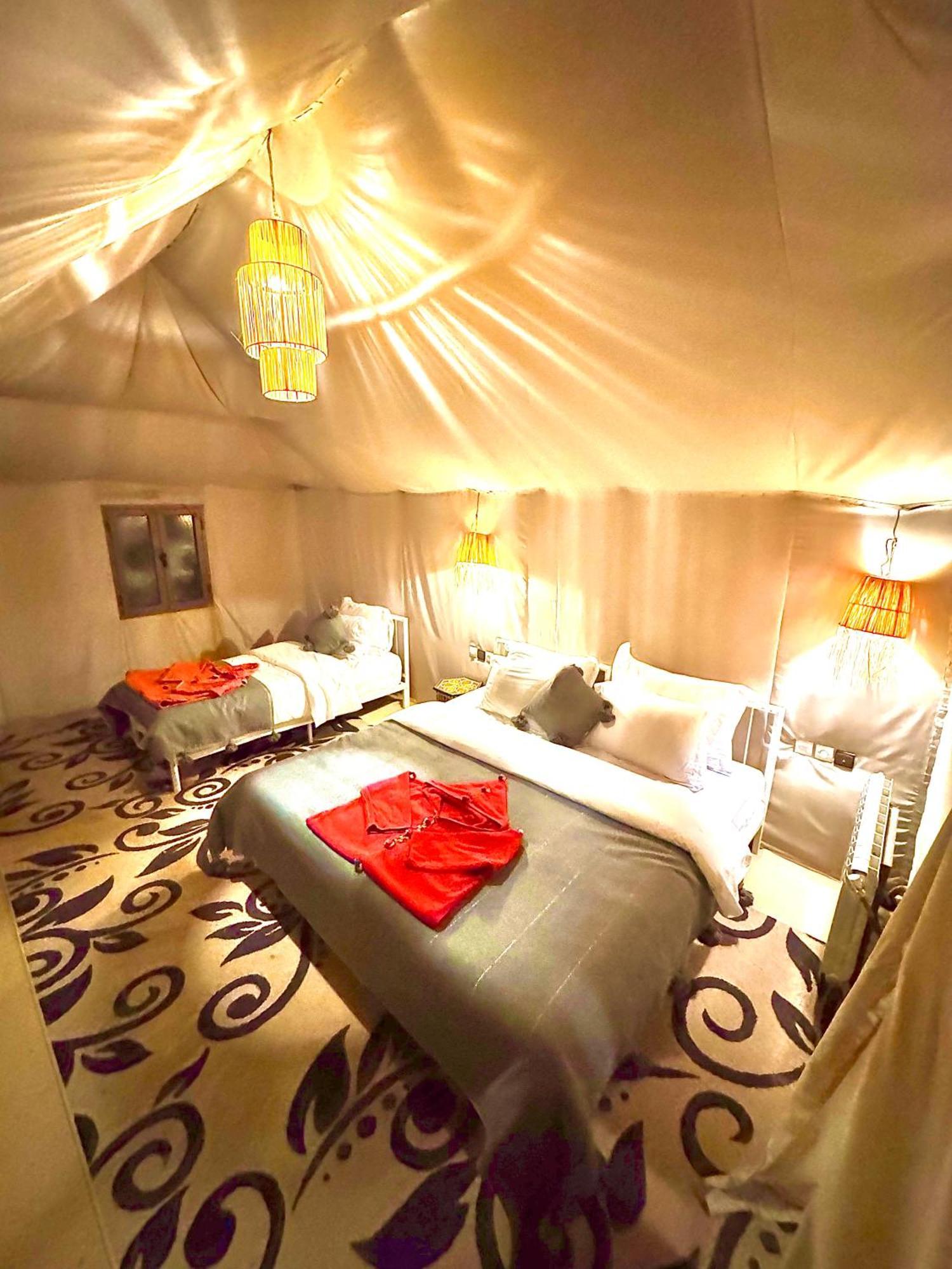 Sahara Vibes Luxury Camp Villa Merzouga Exterior photo